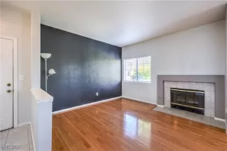 Photo #3: 2616281 Listing