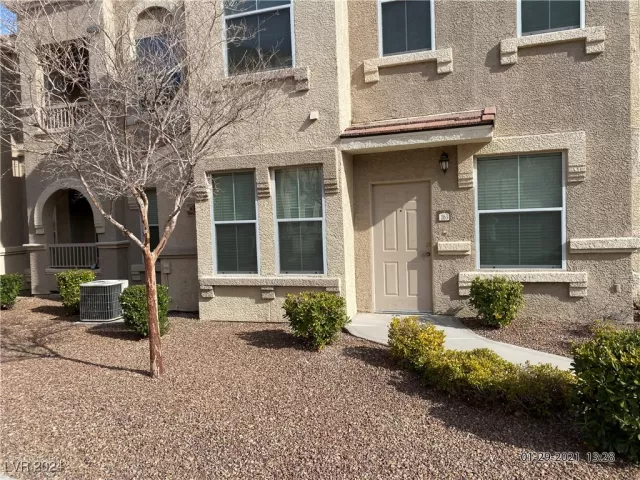 MLS: 2616300 Condo For Sale