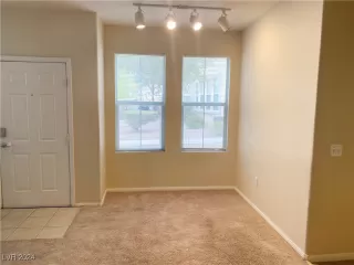 Photo #4: 2616300 Listing 