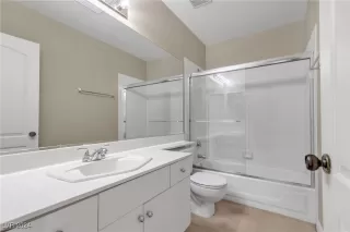 Photo #6: 2616304 Listing