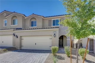 Photo #2: 2616310 Listing