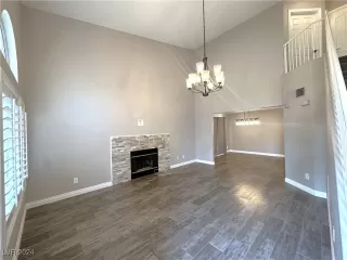 Photo #2: 2616327 Listing 