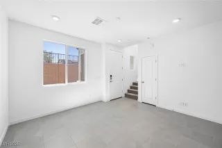 Photo #3: 2616380 Listing 