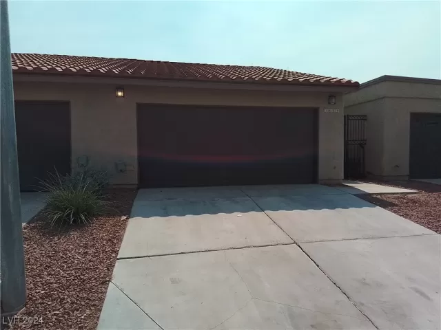 MLS: 2616391 Condo For Sale