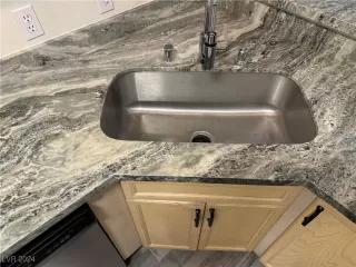 Photo #6: 2616398 Listing 