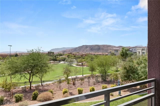 MLS: 2616449 Condo For Sale