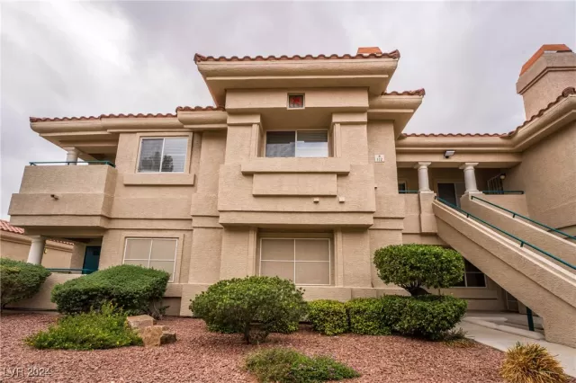 MLS: 2616450 Condo For Sale