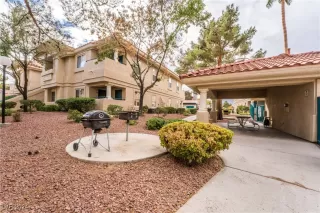 Photo #2: 2616450 Listing