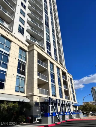 Photo #2: 2616456 Listing 