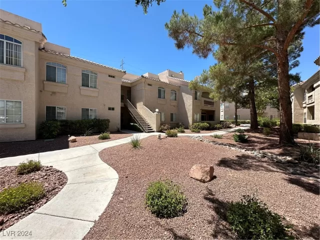 MLS: 2616487 Condo For Sale