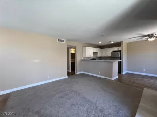 Photo #1: 2616511 Listing 