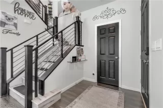 Photo #3: 2616588 Listing