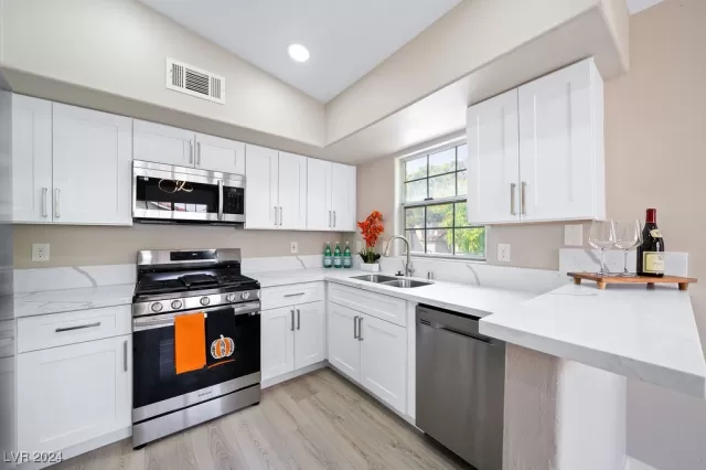 MLS: 2616590 Condo For Sale