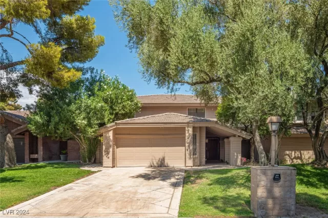 MLS: 2616596 Condo For Sale