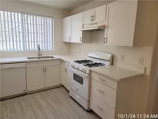 Photo #5: 2616601 Listing 