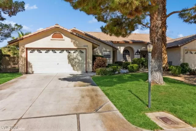 MLS: 2616612 Condo For Sale