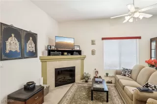 Photo #6: 2616617 Listing