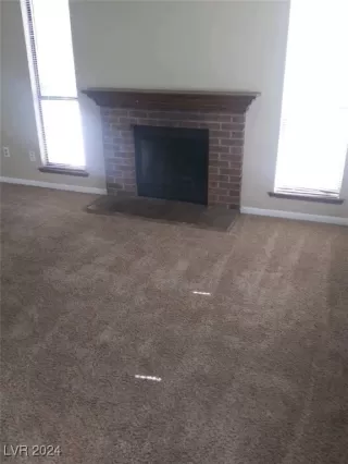 Photo #3: 2616618 Listing