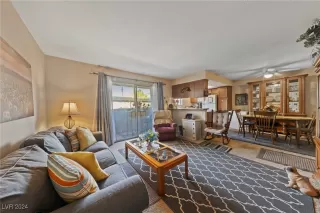 Photo #2: 2616628 Listing