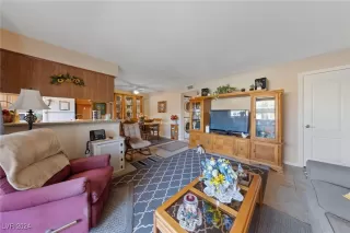 Photo #3: 2616628 Listing