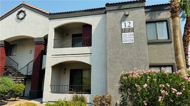 MLS: 2616637 Condo For Sale