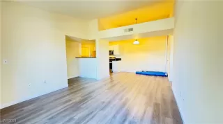 Photo #4: 2616637 Listing 