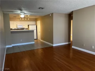 Photo #4: 2616673 Listing 