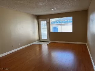 Photo #5: 2616673 Listing 