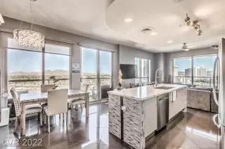 Photo #1: 2616732 Listing 