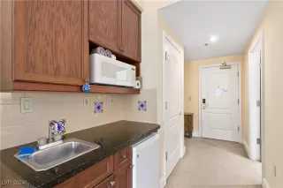 Photo #2: 2616769 Listing 