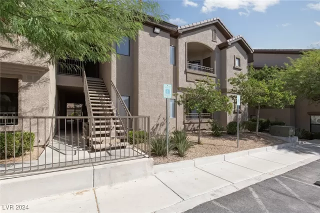 MLS: 2616794 Condo For Sale