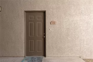 Photo #2: 2616794 Listing