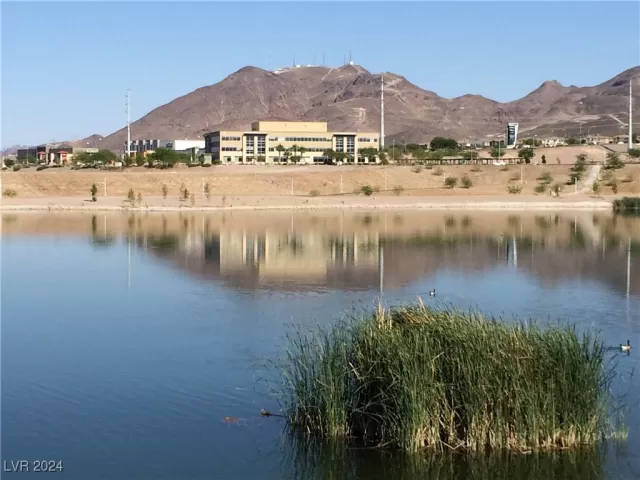 MLS: 2616839 Condo For Sale