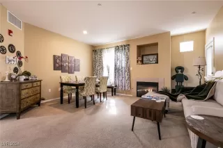 Photo #4: 2616860 Listing 