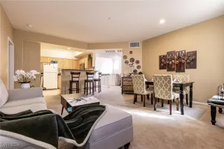 Photo #5: 2616860 Listing 