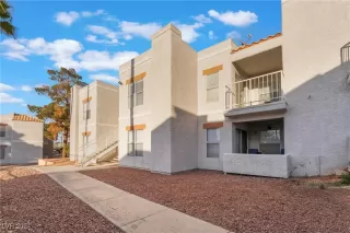 Photo #1: 2616877 Listing 