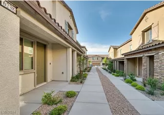 Photo #1: 2616906 Listing 