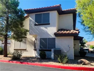 Photo #2: 2616911 Listing 