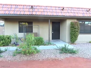 Photo #1: 2616915 Listing 