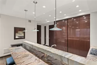 Photo #4: 2616922 Listing 