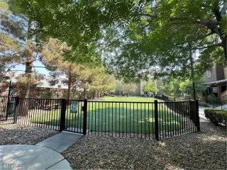 Photo #2: 2616956 Listing 