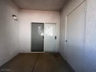 Photo #4: 2617041 Listing 