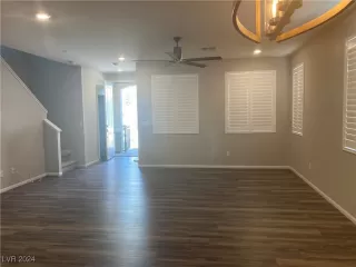 Photo #6: 2617091 Listing 