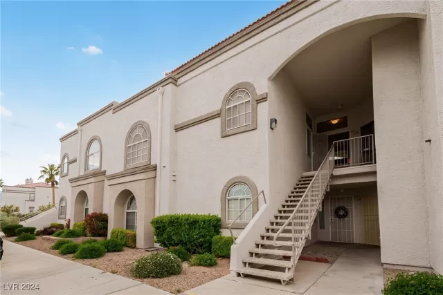 MLS: 2617126 Condo For Sale