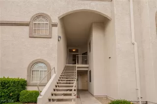 Photo #1: 2617126 Listing