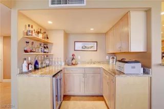 Photo #4: 2617213 Listing 