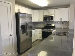 Photo #1: 2617214 Listing 