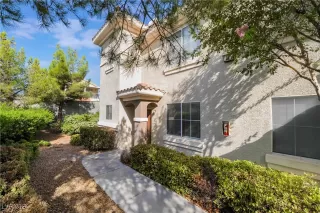 Photo #1: 2617243 Listing 