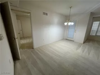 Photo #2: 2617247 Listing 