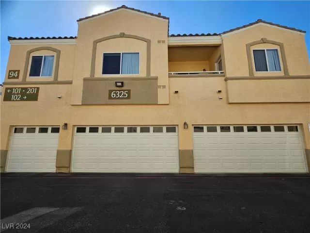 MLS: 2617278 Condo For Sale